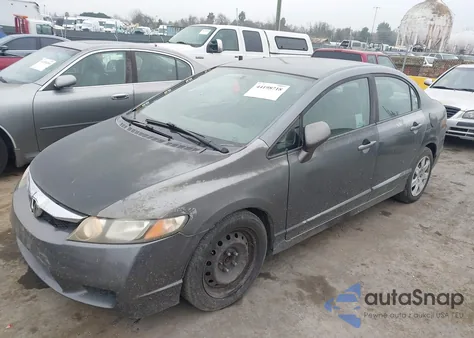 2009 Honda Civic Lx z USA, uszkodzony, nr VIN 1HGFA16589L027394